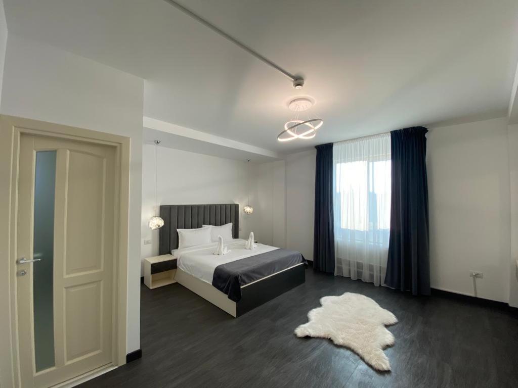 Ocaua Lui Cuza Hotell Tecuci Exteriör bild