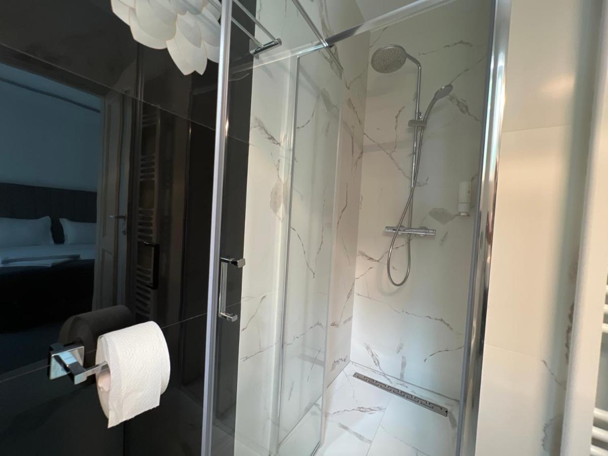 Ocaua Lui Cuza Hotell Tecuci Exteriör bild