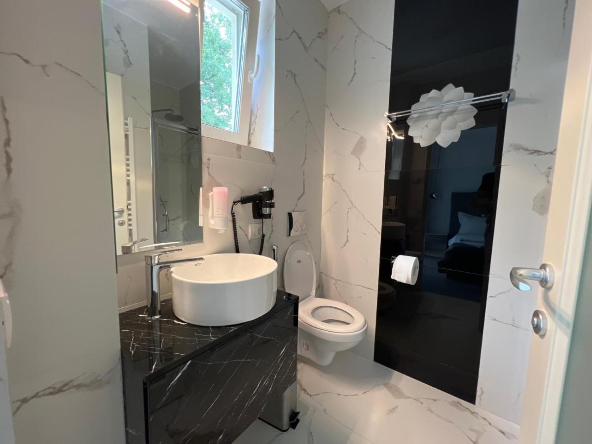 Ocaua Lui Cuza Hotell Tecuci Exteriör bild